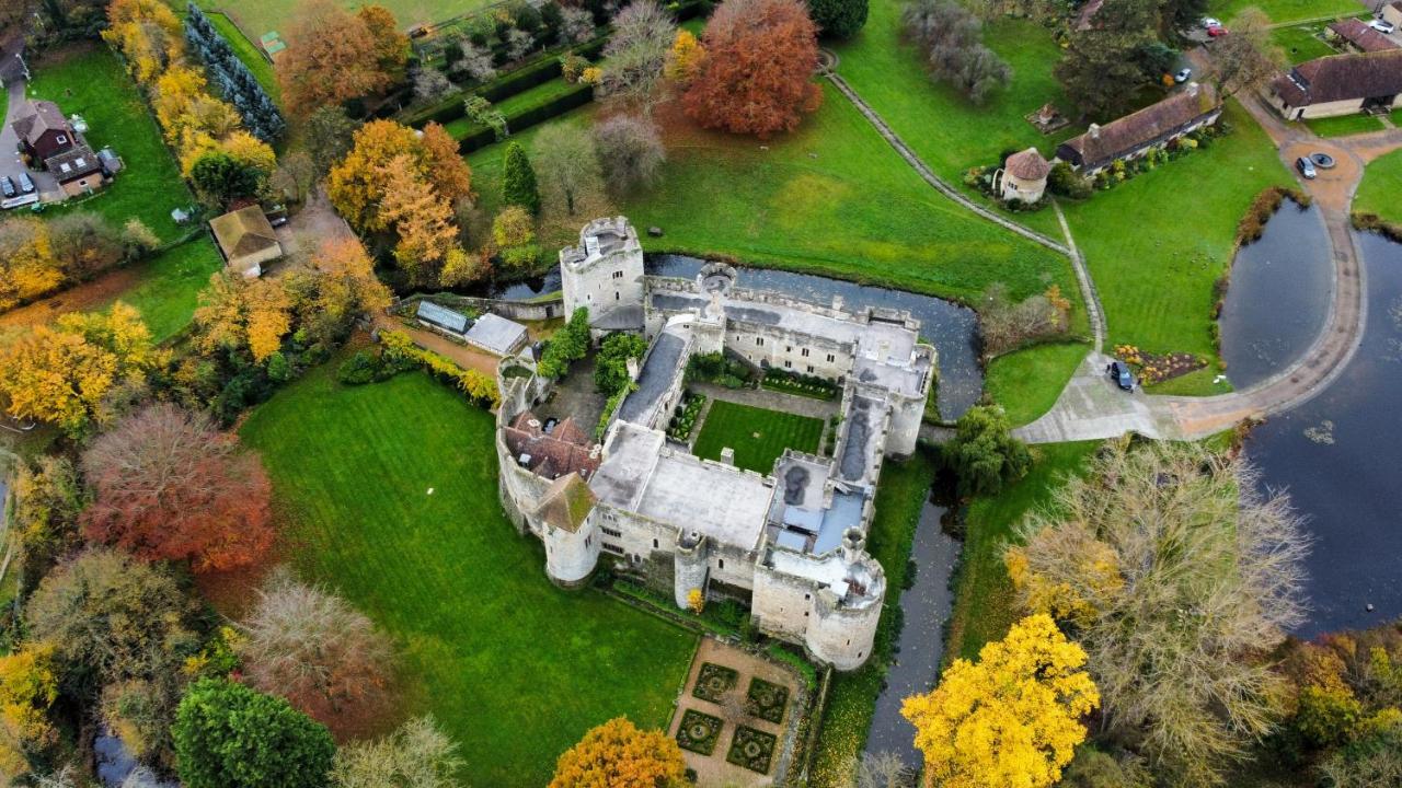 Lady Florence, Maidstone A Unique River Boat With Castle Views Appartement Buitenkant foto